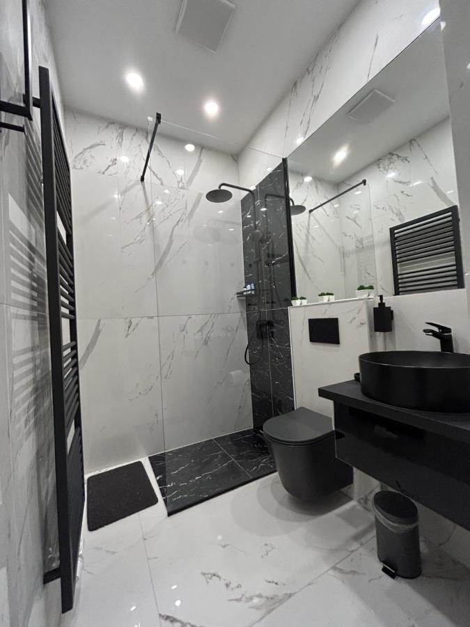 Deluxe Apartment Favoriten Вена Экстерьер фото